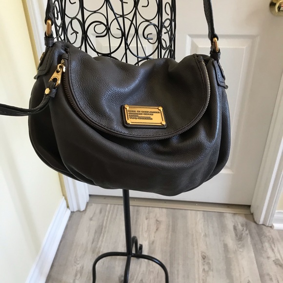 Marc by Marc Jacobs Dark Gray Leather Bag Adjustable Strap Gold Hardware Pebble - Picture 6 of 16